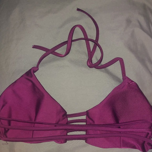 🔥SALE- Ladies mid-peep front & three string ladder back w neck tie Bikini Top - Picture 4 of 4